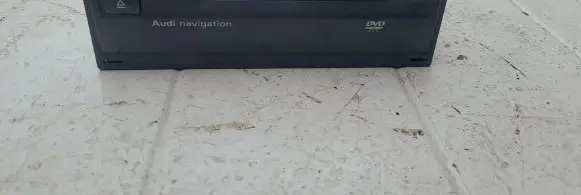 Navigation unit CD/DVD player