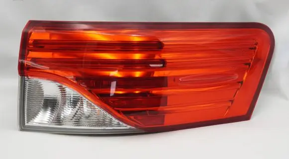 Toyota Avensis T270 Rear/tail lights 