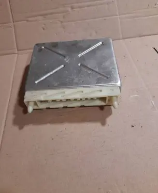 Volvo V70 Gearbox control unit/module P09480761 T03290566