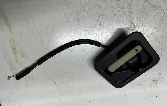 Audi A4 S4 B7 8E 8H Tailgate trim 4F5867969A