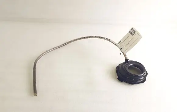 Audi TT TTS Mk2 Fuel tank cap trim 8J0809933E