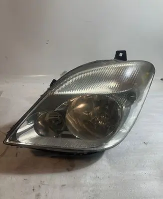 Mercedes-Benz Sprinter W906 Headlight/headlamp A9068200361