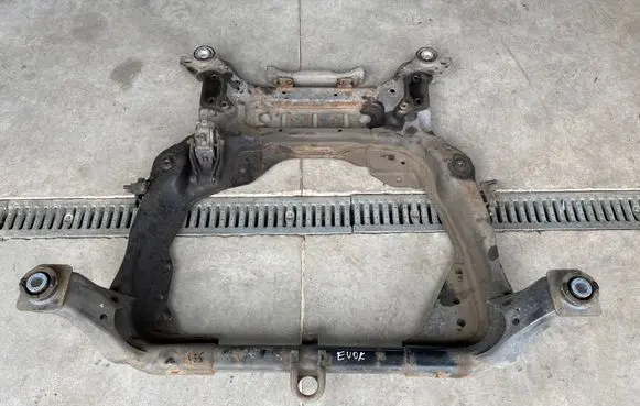 Land Rover Range Rover Evoque L538 Front axle beam 
