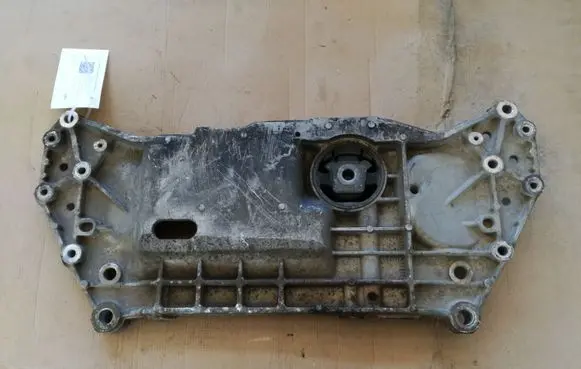 Skoda Octavia Mk2 (1Z) Front subframe 1K0199369G