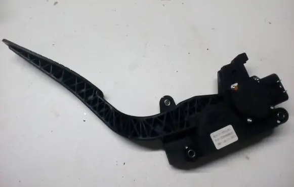 Opel Antara Accelerator throttle pedal 20905699 08KK4G210570 C100LH