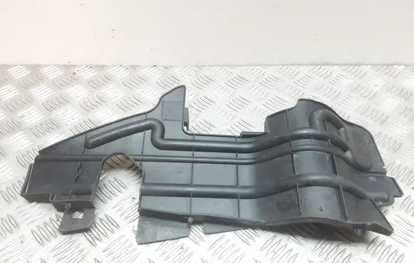 Toyota Avensis T250 Intercooler air guide/duct channel 5329305040