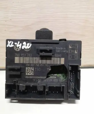 Skoda Superb B6 (3T) Door control unit/module 7N0959793