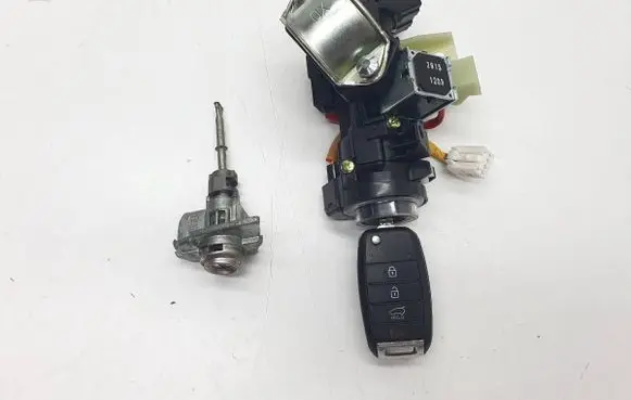 KIA Sportage Ignition lock