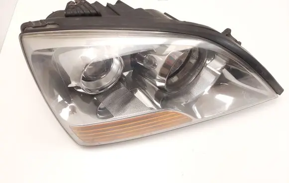 KIA Sorento Headlight/headlamp 921023E5XX