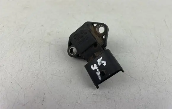 Subaru Outback Air pressure sensor 0261230013