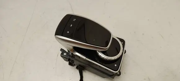 Mercedes-Benz GLE (W166 - C292) Head unit multimedia control A1669004919 A1669006514