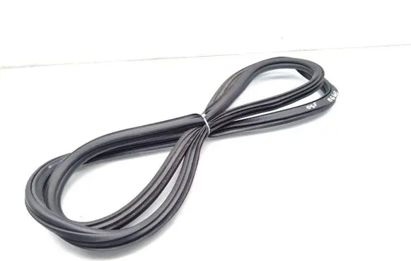 Skoda Octavia Mk4 Front door rubber seal 5E3867365B