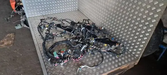 Jeep Grand Cherokee Right interior wiring harness P68137527AC