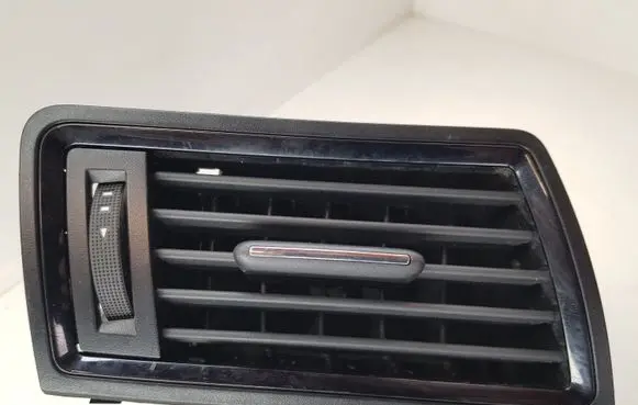 Skoda Rapid (NH) Dashboard side air vent grill/cover trim 5JA819702C