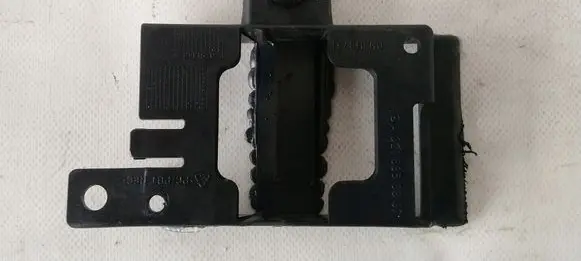 Mercedes-Benz S W221 Front parking sensor holder (PDC) A2218850867