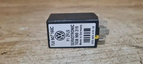 Volkswagen Touareg I Other relay 7L6907160C