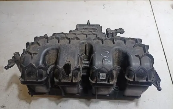 Ford Fusion II Intake manifold