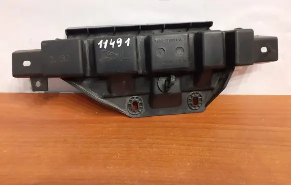 Jaguar XF X260 Bumper support mounting bracket corner 11491 GX6317B931A