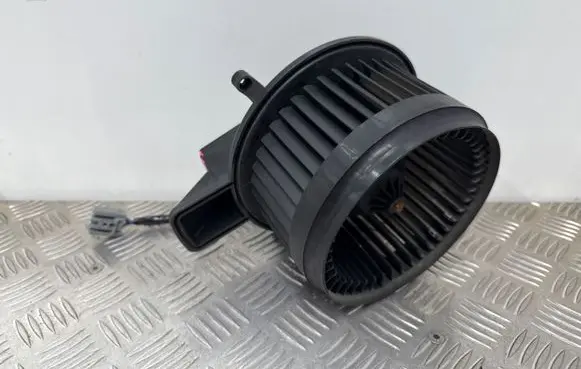 Dodge Durango III Heater fan/blower DM666002 AY2727006361