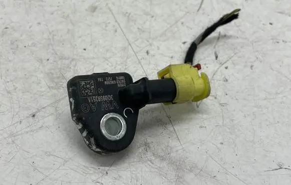 Skoda Octavia Mk3 (5E) Airbag deployment crash/impact sensor 3Q0959351A