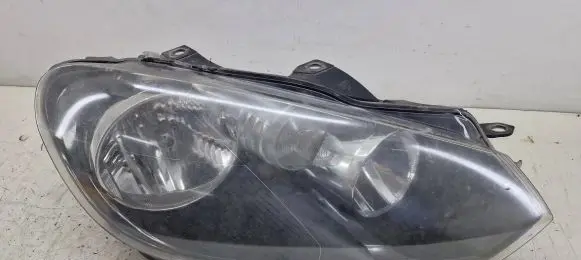 Volkswagen Golf VI Headlight/headlamp A802