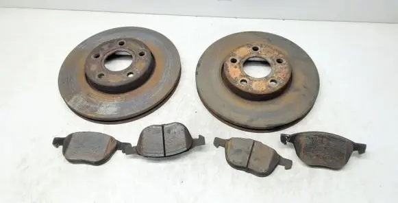 Volvo V50 Front brake disc