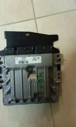 Renault Megane III Engine control unit/module 237104817R