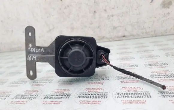Skoda Octavia Mk3 (5E) Alarm system siren 5G0951227B