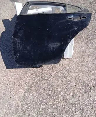 Lexus IS 220D-250-350 Rear door