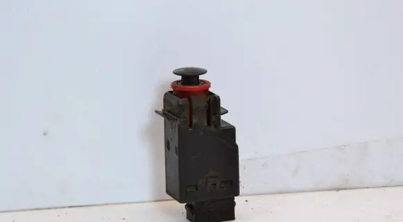 BMW 3 E36 Brake pedal sensor switch 6131 1378208