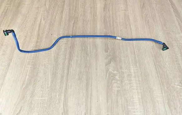 BMW X6 G06 Fuel line pipe 9895498