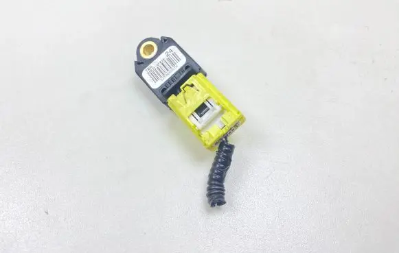 Toyota Verso Airbag deployment crash/impact sensor 898310F010