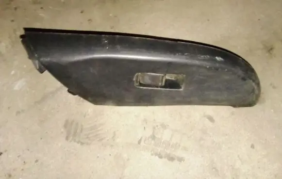 Nissan Almera N16 Front door window switch trim 80960BM520