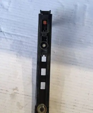 Renault Master III Seat belt adjustment rail 878240009R 6085671