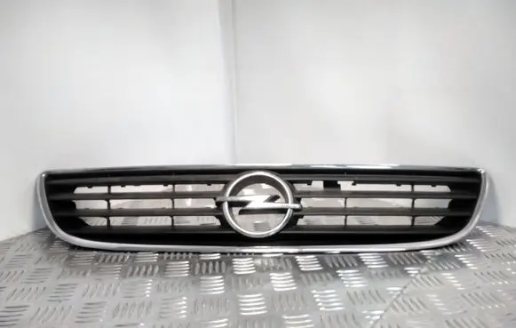 Opel Zafira A Front bumper upper radiator grill 90580685