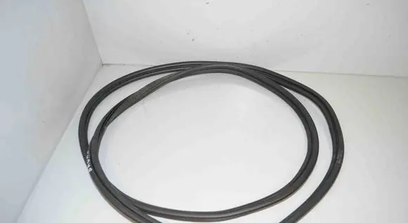 BMW X1 E84 Seal rubber (tailgate) 2990474 51762990474