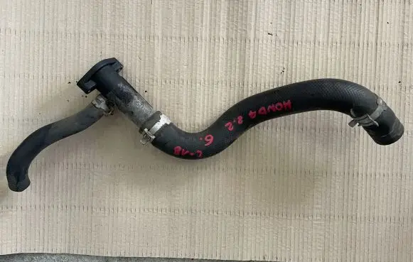 Honda CR-V Engine coolant pipe/hose 38096