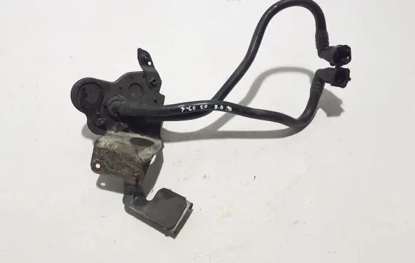 Volvo S60 Engine coolant pipe/hose 31686533