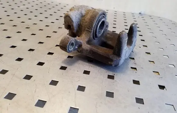 Peugeot 4007 Rear brake caliper