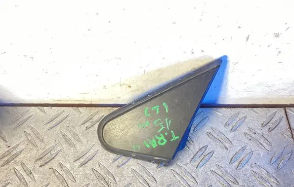 Toyota RAV 4 (XA40) Plastic wing mirror trim cover 6011842020