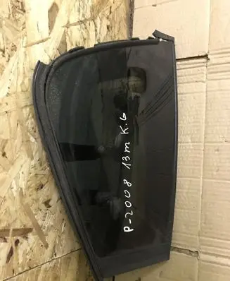 Peugeot 2008 I Rear vent window glass CP0000070