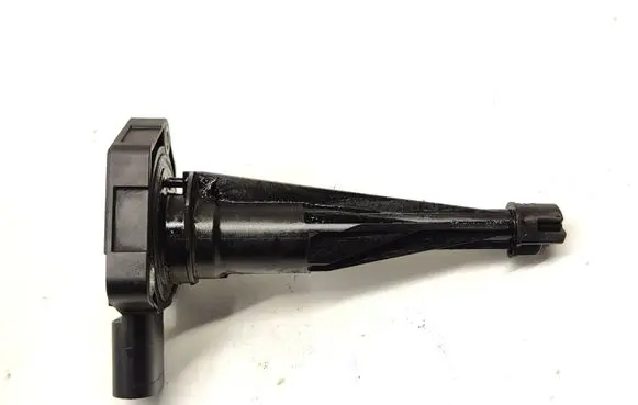 BMW 5 F10 F11 Oil level sensor 8608781 6PR01049711 12037322