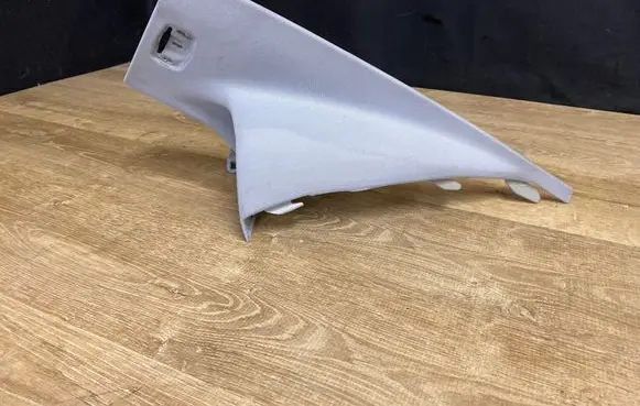 (C) pillar trim