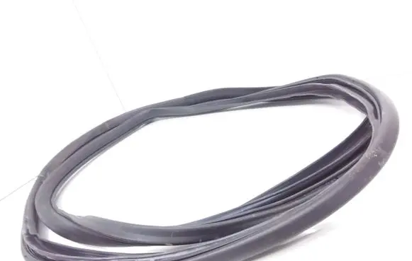 Honda CR-V Front door rubber seal