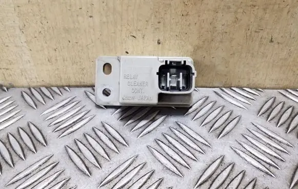 Subaru Forester SH Light washer relay 88018FE010
