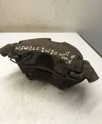 Ford Kuga I Front brake caliper