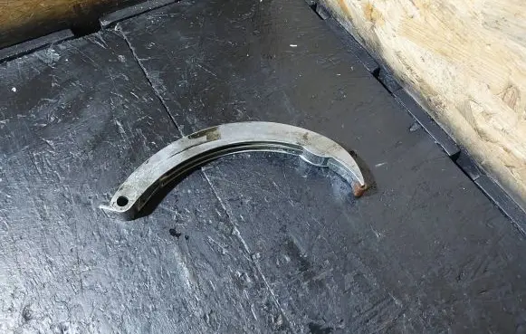 BMW 5 E39 Slide rail for timing chain 2247332 11312247332