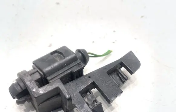 Opel Astra H Interior temperature sensor 8K0820536