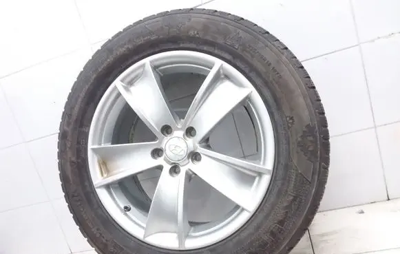 Hyundai Santa Fe R18 spare wheel W102Y6 GSI10CU 23560R18107H