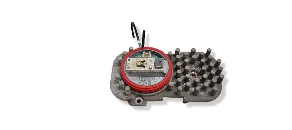 BMW 4 F32 F33 LED ballast control module 715084